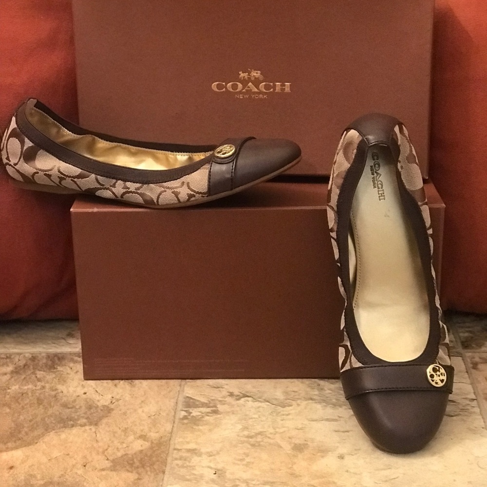 Coach Flats